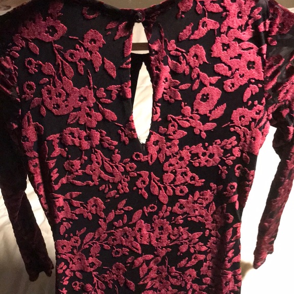 Velvet dress - Picture 3 of 4